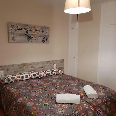 Excel.lent Pis/ubicacio Amb Parking Apartament